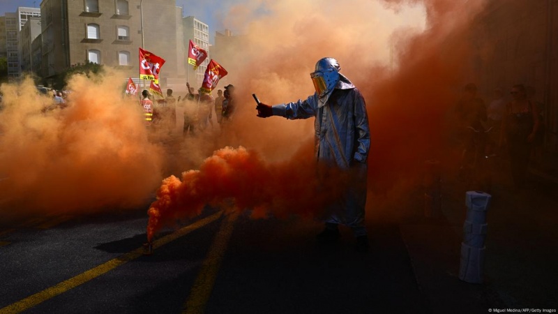 PROTESTI I ŠTRAJKOVI ŠIROM FRANCUSKE