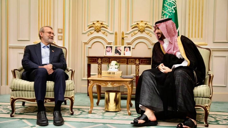 په ریاض کې د لاریجاني او بن سلمان لیدنه