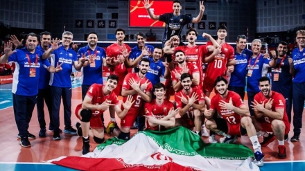 د ایران د ځوانانو د والیبال ټیم اتلولي