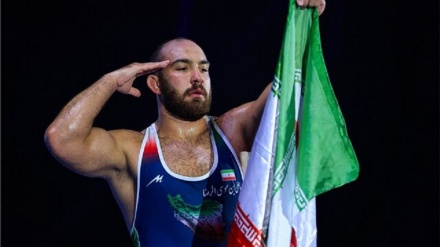 İranın sərbəst güləş yığması dünya çempionu olub