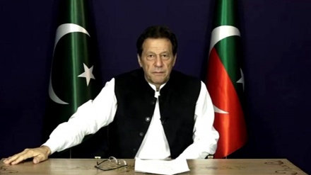 تاکید عمران خان بر راه‌ حل سیاسی به جای نظامی میان کابل و اسلام‌آباد