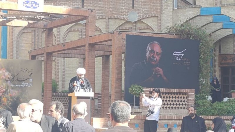 بەڕێکرانی تەرمی محەمەد کاسبی