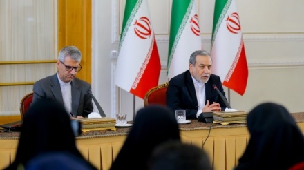 کۆبوونەوەی وەزیری دەرەوەی ئێران و باڵوێز و نوێنەری وڵاتان لەتاران