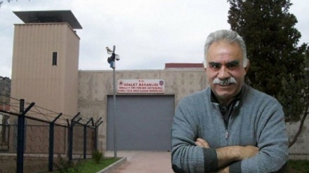 Ocalan ji dewleta Tirkîyê dixwaze bi hezaran girtîyî azad bike