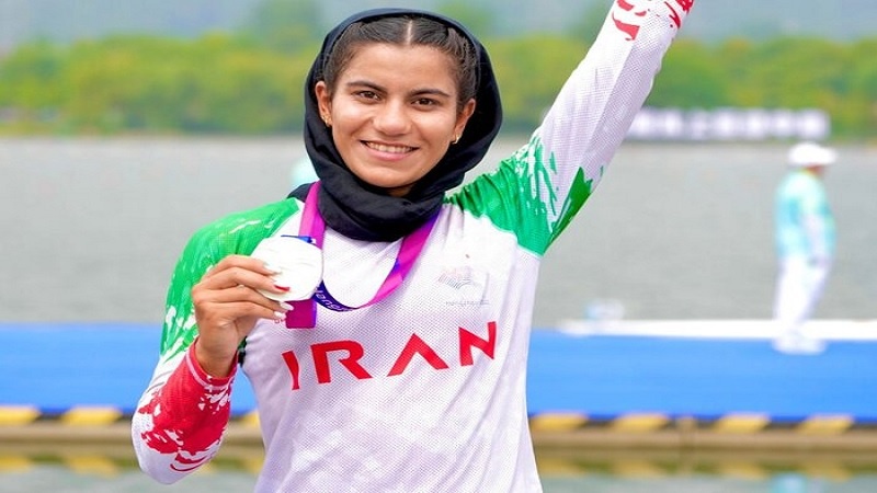 دوہزار پچیس ایشین روئنگ چیمپئن شپ میں ایرانی ٹیم نے شاندار کارکردگی, فاطمہ مجلل نے گولڈ میڈل جیتا