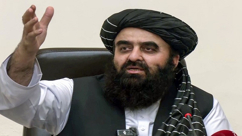 ہندوستان: خاتون صحافیوں کو افغان وزیر خارجہ کی پریس کانفرنس میں شرکت سے روکے جانے پر پورے ملک میں شدید رد عمل