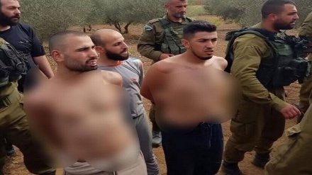  شیطان تذلیل کی حد میں یقین نہيں رکھتا، جولانی کے فوجیوں کو اسرائیلی فوجیوں نے برہنہ کردیا
