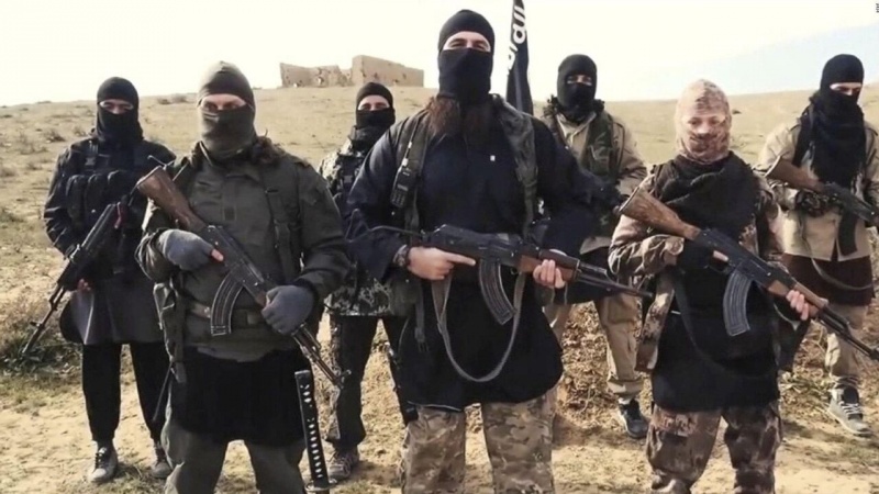 جم و جۆڵی جێی گومانی داعش لەنزیک سنورەکانی سووریاو عێراق