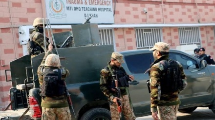 پاکستان: ڈیرہ اسماعیل خان کے پولیس تربیتی مرکز پر دہشت گردانہ حملہ، 5 دہشت گرد ہلاک 3 سیکورٹی اہلکار جاں بحق