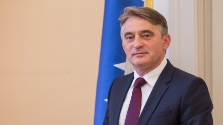 KOMŠIĆ: META NIJE SCHMIDT, NEGO OHR - TO BI ZNAČILO KRAJ MIROVNOG SPORAZUMA