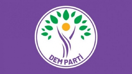 Tekeziya DEM Partiyê ser pêwîstiya rakirina gavên pratîkî ji aliyê hikûmeta Tirkiyê ve