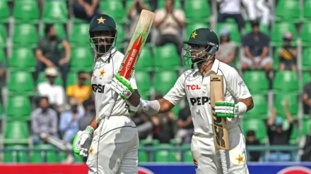 پاکستان اور جنوبی افریقا ٹسٹ میچ: پہلے میچ کے پہلے روز پاکستان نے بنائے 5 وکٹ پر 313 رنز