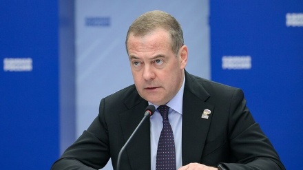 MEDVEDEV: DOK SE NE FORMIRA NEZAVISNA PALESTINA, RAT ĆE TRAJATI