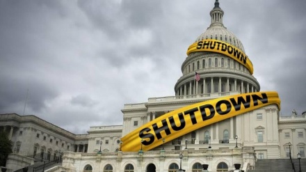 امریکہ میں شٹ ڈاؤن جاری: ملازمین تنخواہ کو ترس گئے، گھر کا سامان بیچنے پر مجبور