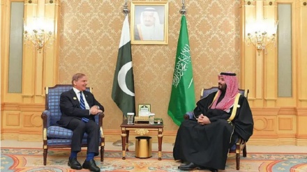 پاکستانی وزیر اعظم اور سعودی ولی عہد کی ملاقات کا مشترکہ اعلامیہ جاری، سرمایہ کاری اور تجارتی تعلقات میں استحکام کا فیصلہ