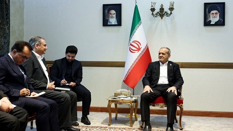 ایران، پاکستان اور افغانستان کے درمیان اختلافات ختم کرنے کی غرض سے تعاون کے لیے تیار ہے: صدر ایران ڈاکٹر پزشکیان