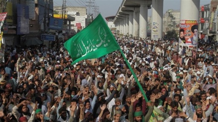 ناڕەزایەتی دەربڕینی بەربڵاو لە پاکستان؛کەوتنەڕێی ناڕازیان بەرەو باڵوێزخانەی ئەمریکا لە ئیسلامئاباد