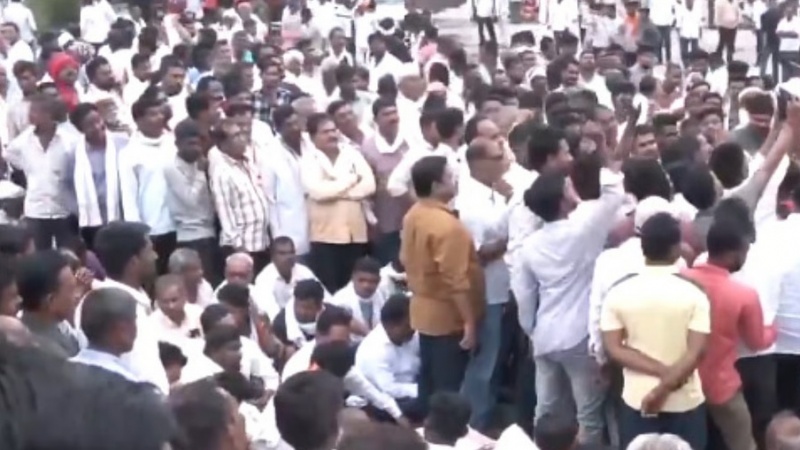 ہندوستان کی ریاست مہاراشٹرمیں کسانوں کے احتجاج کا سلسلہ آج بھی جاری رہا