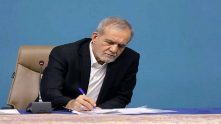  ایرانی کھلاڑیوں کے نام صدر پزشکیان کا پیغام: ایرانی تہذیب و ثقافت، اخلاق اور جواں مردی  کی اہمیت پر زور