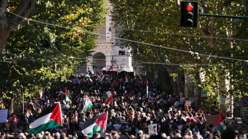 HILJADE ITALIJANA ČETVRTI DAN ZAREDOM NA PROTESTIMA PODRŠKE GAZZI