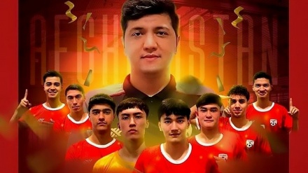 د افغانستان د فوټسال لوبډله ډک لاس راورسیده 