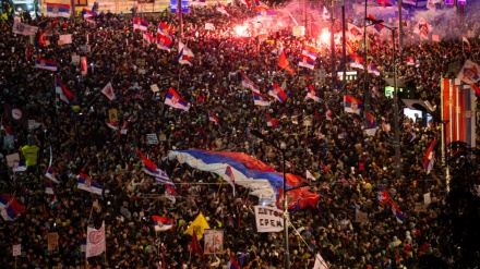 PROTESTI U SRBIJI: MAJKA STRADALOG DJEČAKA KREĆE U ŠTRAJK GLAĐU