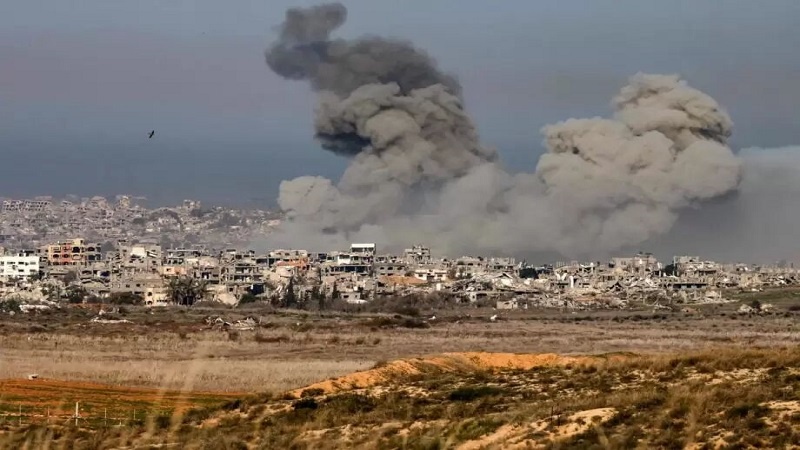 غزہ پٹی اور مغربی کنارے میں غاصب اسرائیلی فوج کی جارحیت جاری، متعدد مکانات تباہ