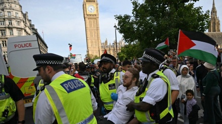 Polîsê Ingilîsê êrişî piştgirên Filistînê kir