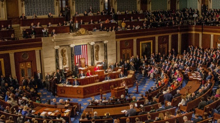 داوای١٠٠پەرلەمانتاری دیموکراتی کۆنگرێسی ئەمریکا بۆ دادگەییکرانی شارۆچکەنشینان