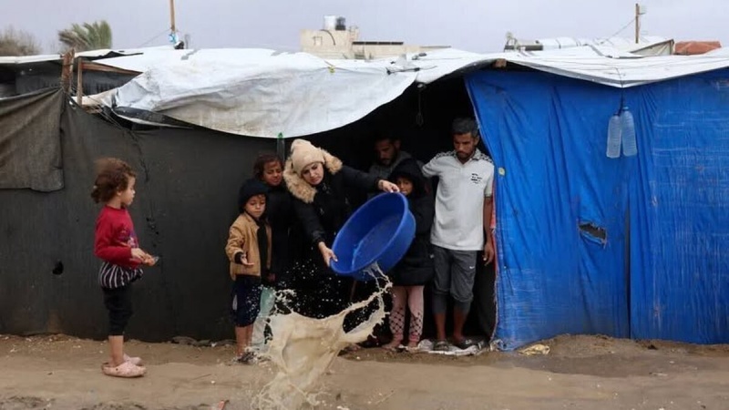 غزہ میں بارشوں سے نولاکھ بے گھر افراد متاثر