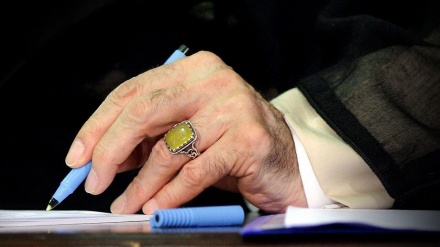 پەیامی ڕابەری باڵای شۆڕش بۆ فریشتە حەسەنزادە