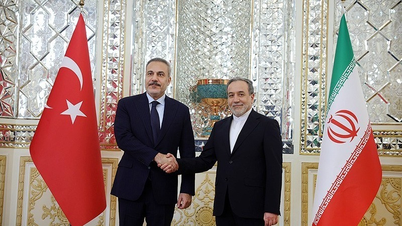 Hevdîtina Wezîrên Karên Derve yên Îran û Tirkiyê 