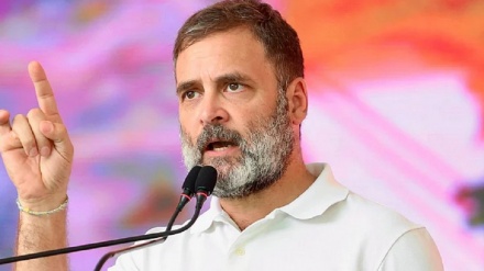 حکومت صاف ہوا مانگنے والوں سے مجرموں جیسا سلوک کرتی ہے:راہل گاندھی 