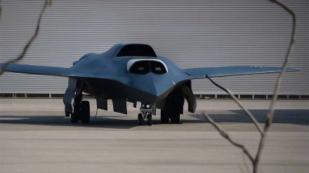 ڕکەبەرایەتی ئەمریکا و چین بۆ کونتڕوڵ کردنی ئاسمان