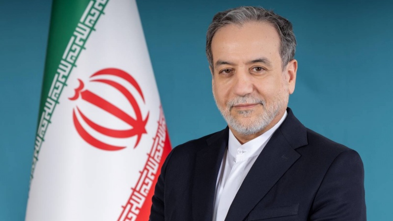 Wezîrê Derve yê Îranê: Welatên cîran wekî ewlewiyeta siyaseta me ya derve ne