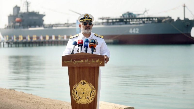 ایرانی بحریہ خطے کے دوست اور ہمسایہ ممالک کو اپنی خدمات پیش کرنے کے لیے آمادہ ہے: ریئر ایڈمرل شہرام ایرانی