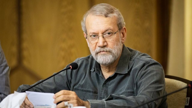  دشمنوں کے مطالبات کی کوئی انتہا نہیں,  ضروری ہے کہ پوری قوم ان کے سامنے ڈٹ جائے:  ڈاکٹر علی لاریجانی