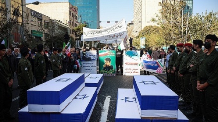 13. ABAN: DAN UČENIKA I BORBE PROTIV IMPERIJALIZMA U IRANU