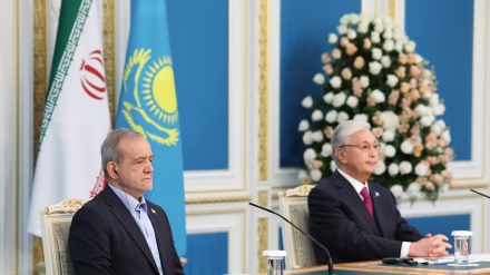 PREDSJEDNIK PEZEŠKIJAN U POSJETI KAZAHSTANU; NAGLASAK NA RAZVOJ EKONOMSKE I KULTURNE SARADNJE