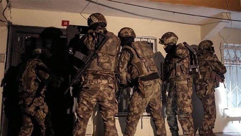 Desteserkirina 90 endamên koma terorîst a Feto li Tirkîyê