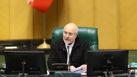 رئیس مجلس ایران:  رزمایش«سهند ـ ۲۰۲۵» پیام مهمی به قدرت‌های سلطه گر دارد