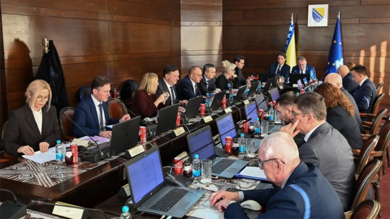 VLADA FBIH UTVRDILA PRIJEDLOG BUDŽETA TEŽAK 8,9 MILIJARDI KM