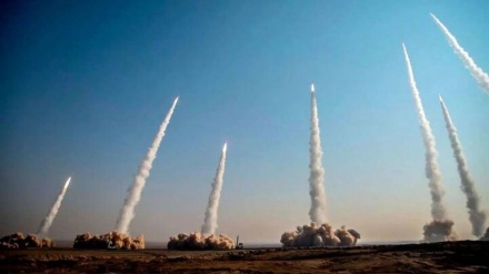 RAKETNI MANEVAR U IRANU