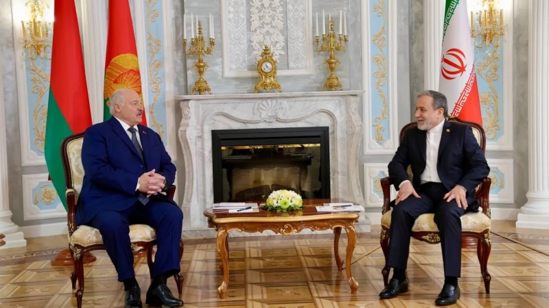 دیداری وەزیری دەرەوەی ئێران لەگەڵ سەرۆک کۆماری بیلاڕووس