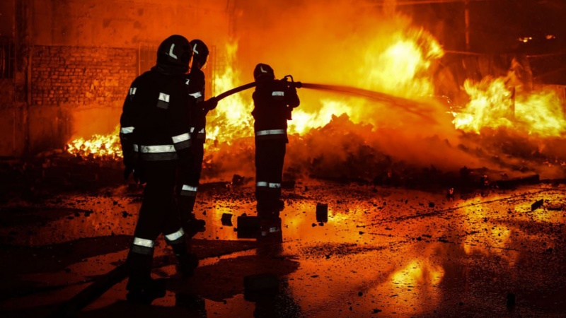 UKRAJINSKI NAPAD DRONOVIMA OŠTETIO DVA MOLA I DVA RUSKA PLOVILA