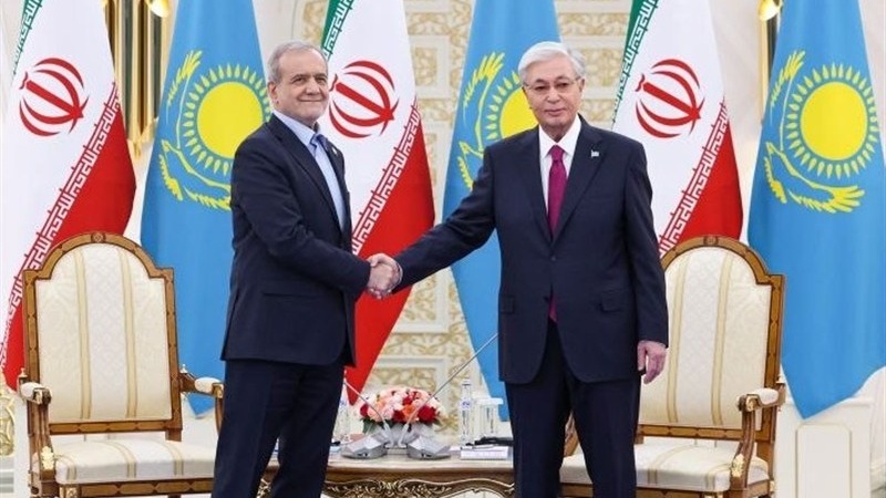 د ایران ولسشمر مسعود پزشکیان 