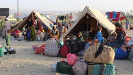 تشدید سیاست سختگیرانه پاکستان با تعطیلی ناگهانی کمپ‌های مهاجران افغان