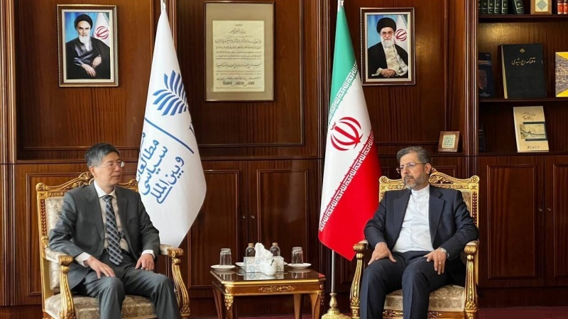 چینی سفیر اور ایرانی نائب وزیر خارجہ کی اہم ملاقات