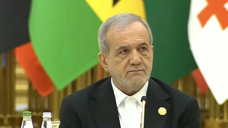 صدر ایران: دنیا میں امن کے لئے عالمی قوانین کی پابندی ضروری 