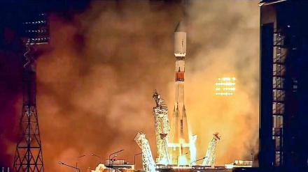 فضا ته د ایراني سپوږمکۍ د توغولو په اړه غبرګونونه